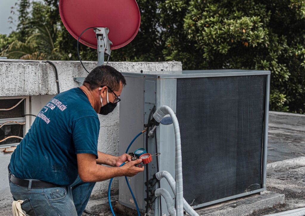 Servicing and repairs — air conditioning Victoria